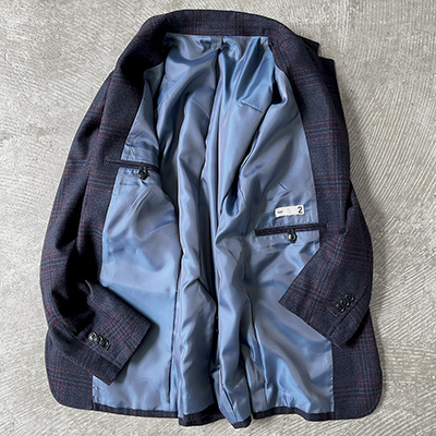 3 Slant Flap Pocket 2 Button Jacket