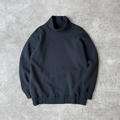 High Neck Sweatshirt