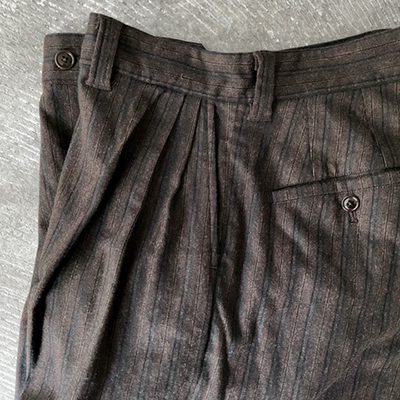 3 Tuck Baggy Pants
