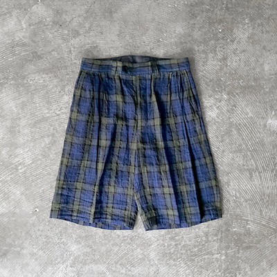 3 Tuck Baggy Shorts